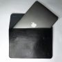 Кожаный чехол для MacBook 13', черный