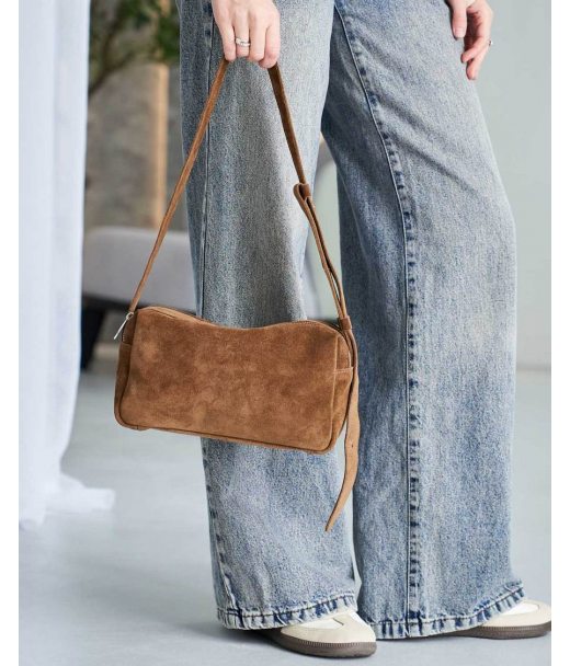 Замшевая женская сумка «Feit» карамельная WeLassie