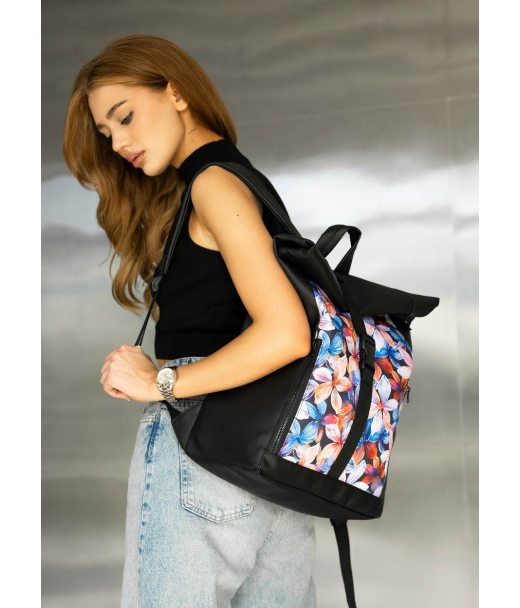 Женский рюкзак Sambag Roll Top One черный принт "Цветы" Женский рюкзак Sambag Roll Top One черный принт "Цветы"