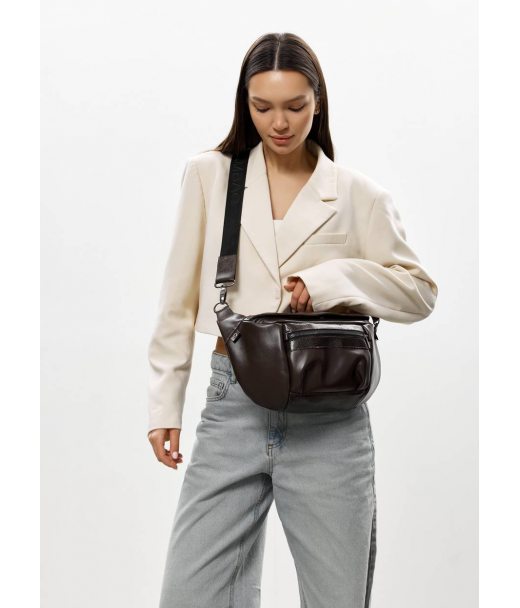 Женская кожаная сумка-бананка через плечо Sambag DistrictDart шоколад