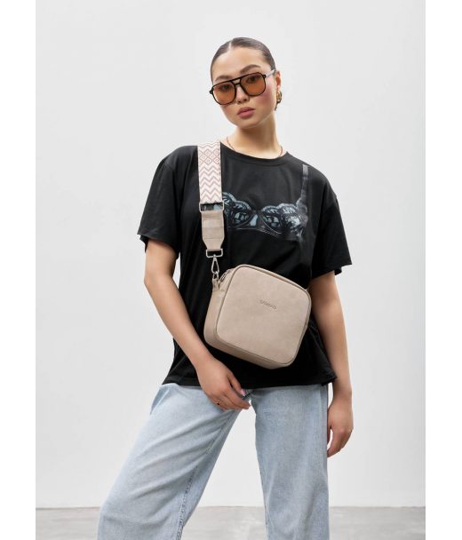 Жіноча сумка кроссбоді Sambag Frame бежева Жіноча сумка кроссбоді Sambag Frame бежева