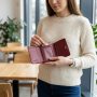 Компактный кошелек удобного формата из натуральной кожи ST Leather 23077 Бордовый